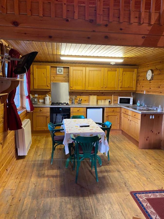 Parkmore Holiday Cottages Дъфтаун Екстериор снимка