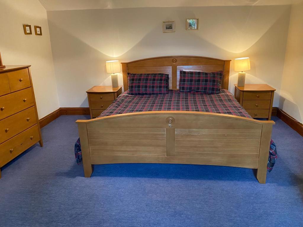 Parkmore Holiday Cottages Дъфтаун Екстериор снимка