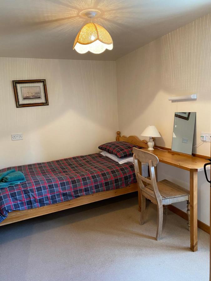 Parkmore Holiday Cottages Дъфтаун Екстериор снимка
