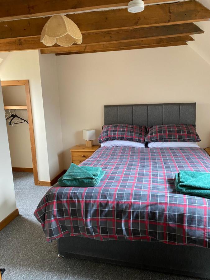 Parkmore Holiday Cottages Дъфтаун Екстериор снимка